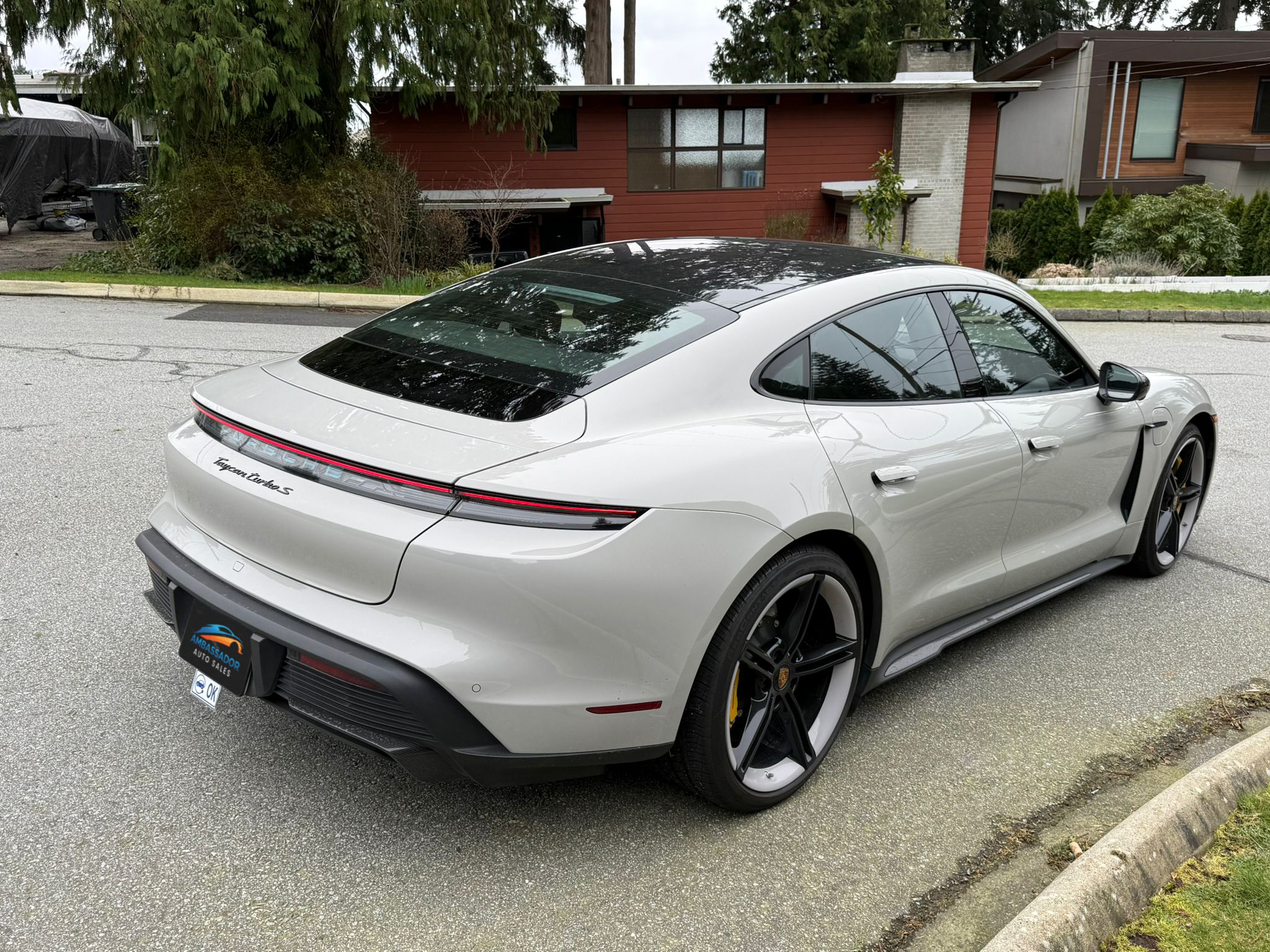 2021 Porsche Taycan Turbo S AWD