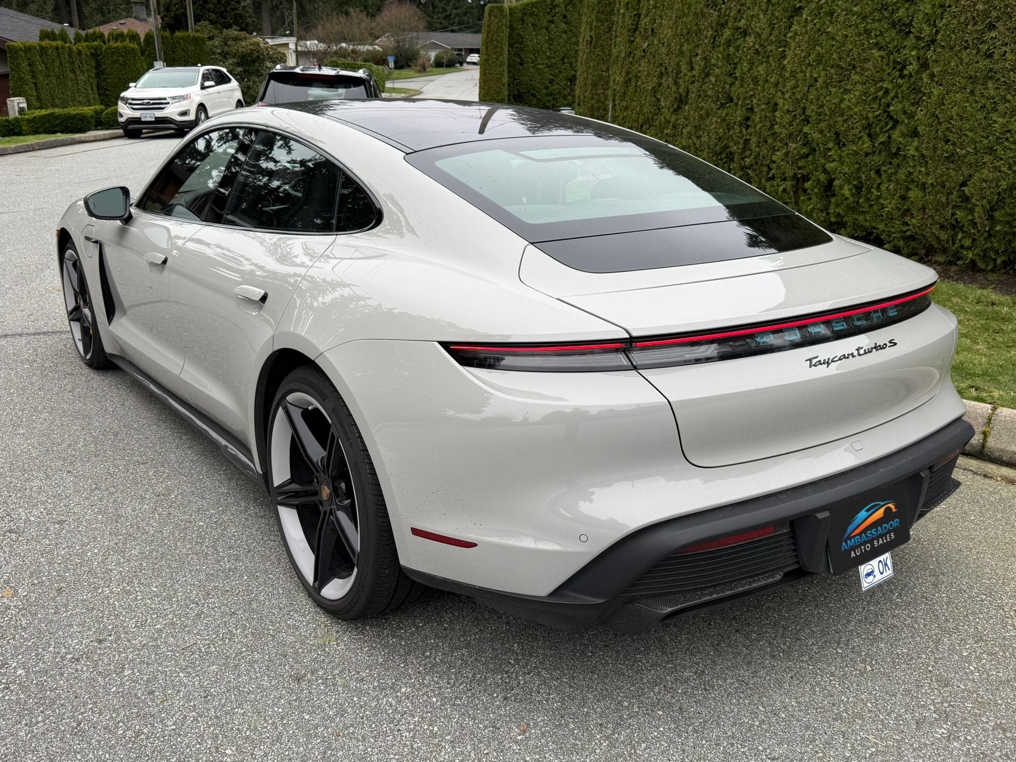 2021 Porsche Taycan Turbo S AWD
