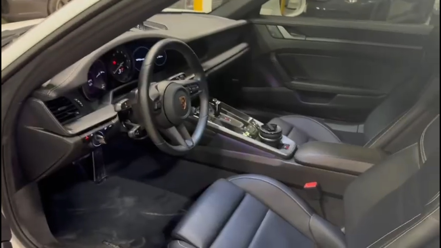 2024 Porsche 911 Targa 4S