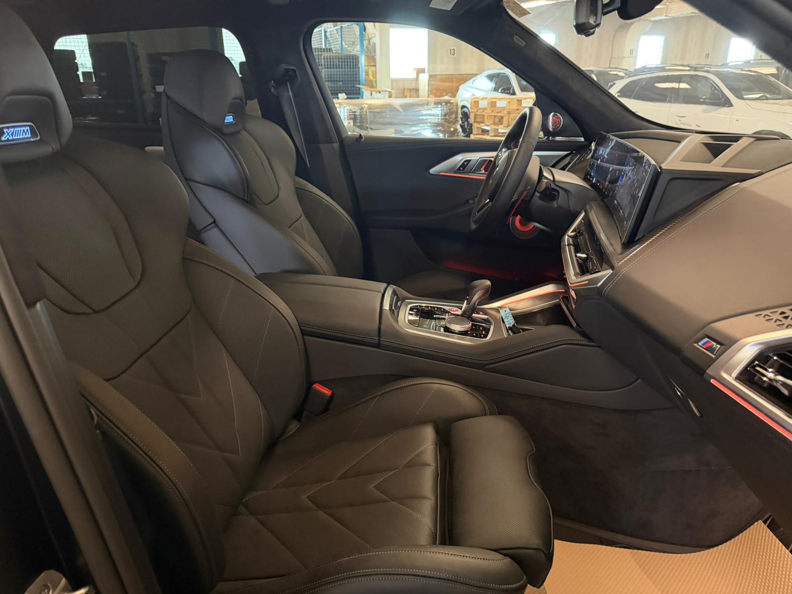 2025 BMW XM