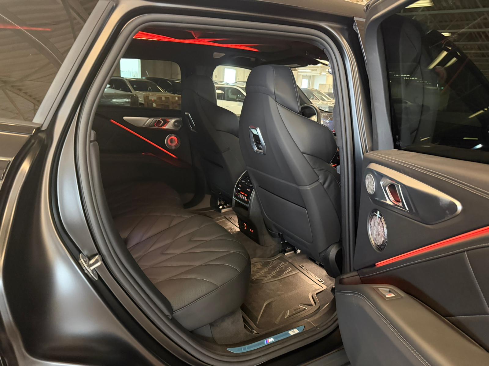 2025 BMW XM