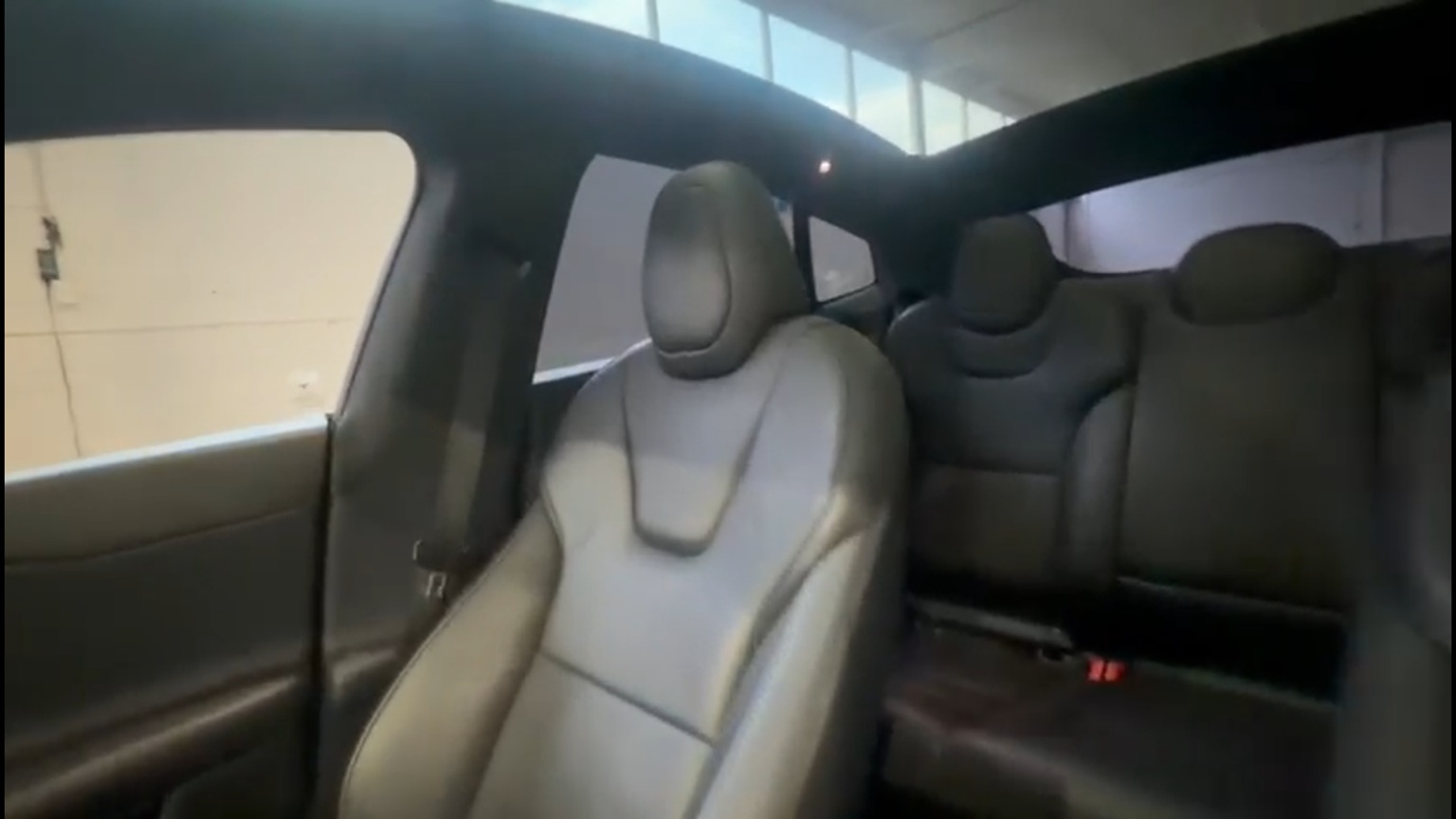 2023 Tesla Model S Plaid