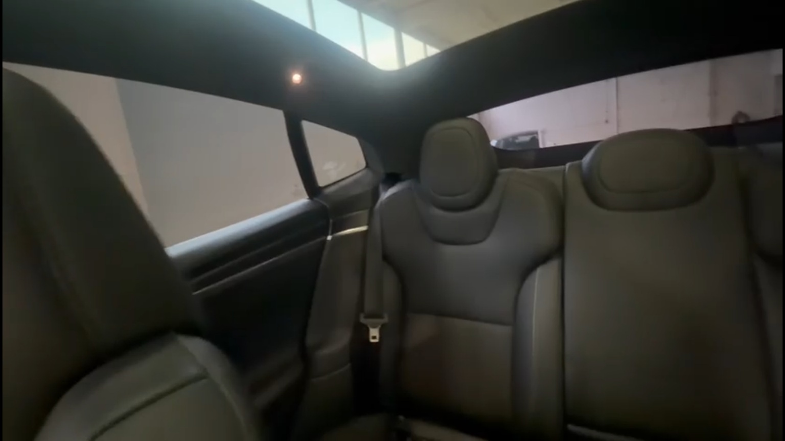 2023 Tesla Model S Plaid