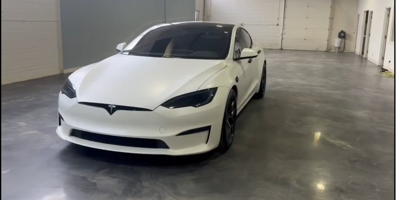 2023 Tesla Model S Plaid