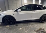 2022﻿ ﻿Tesla﻿ ﻿Model X﻿ ﻿PLAID﻿