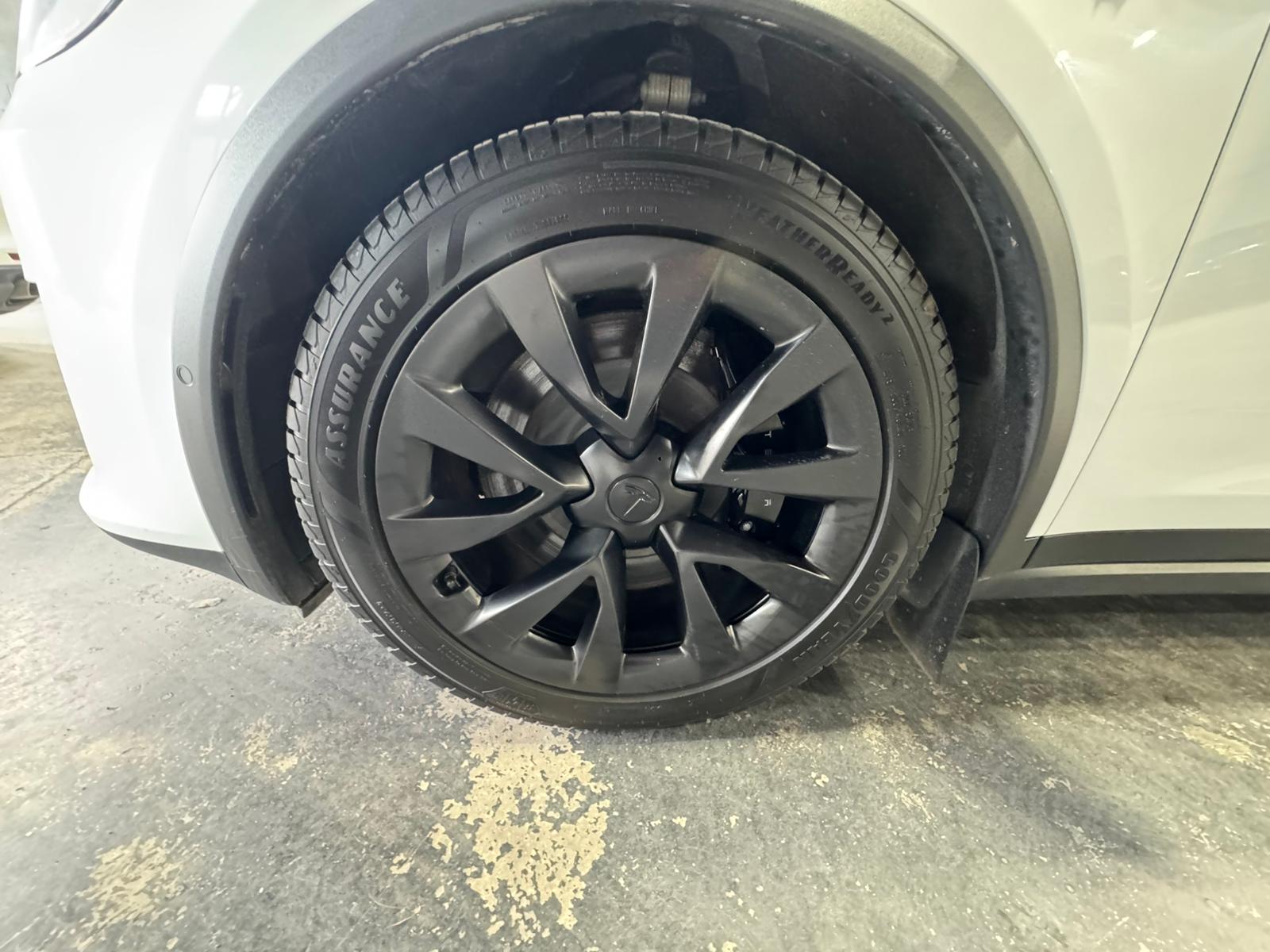 2022﻿ ﻿Tesla﻿ ﻿Model X﻿ ﻿PLAID﻿